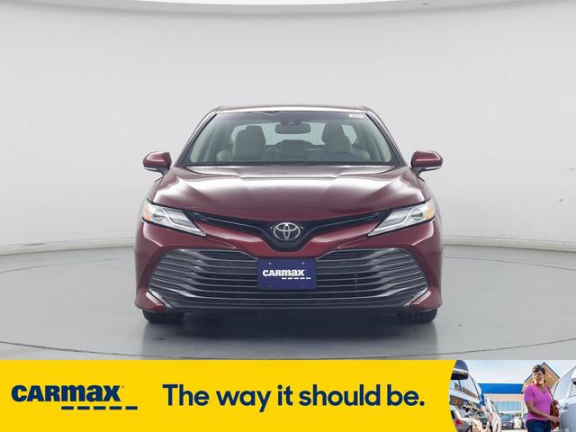 Photo of 2018 Red Toyota Camry
