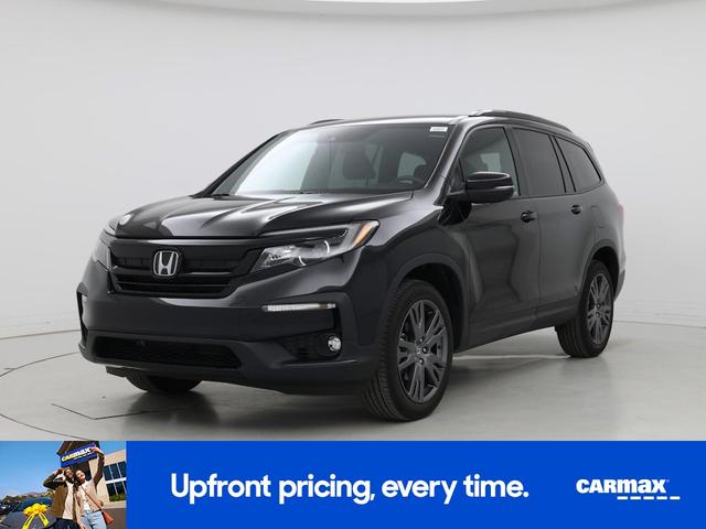 Photo of 2022 Black Honda Pilot