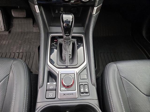Photo of 2022 Green Subaru Forester