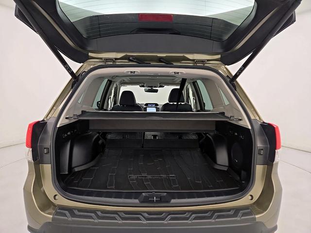 Photo of 2022 Green Subaru Forester