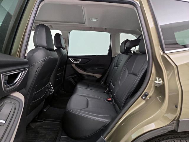 Photo of 2022 Green Subaru Forester