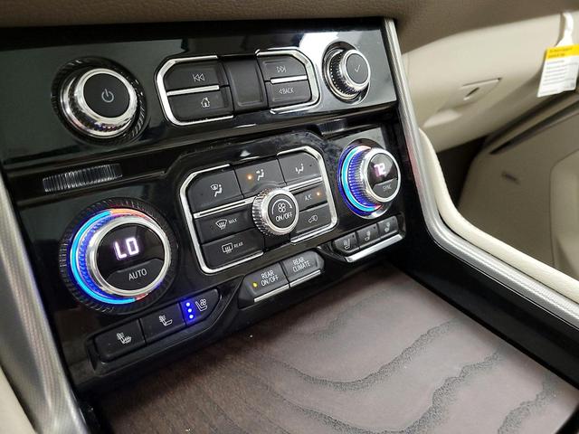 Photo of 2021 Blue GMC Yukon