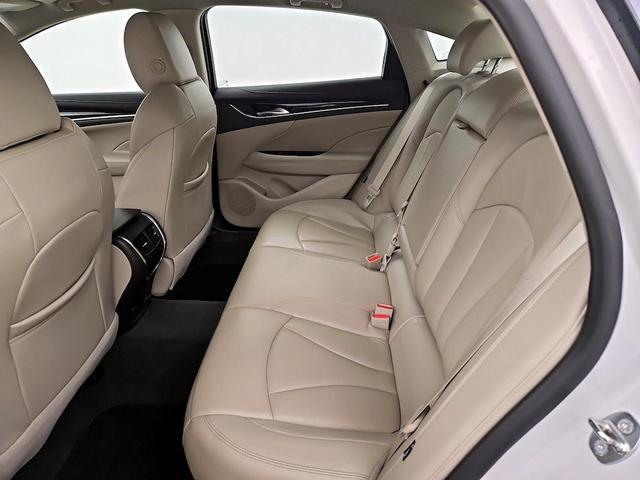 Photo of 2017 White Buick LaCrosse