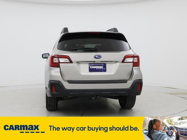 Photo of 2018 Tan Subaru Outback