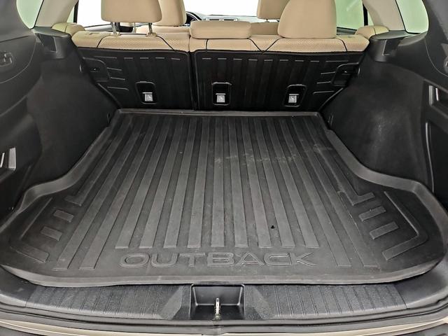 Photo of 2018 Tan Subaru Outback