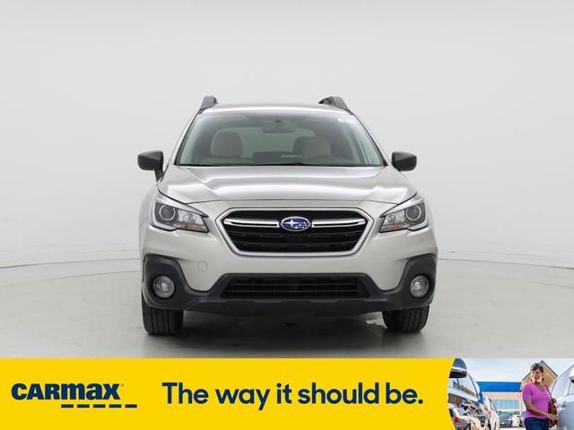 Photo of 2018 Tan Subaru Outback