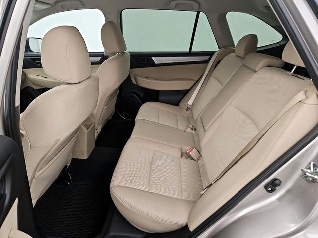 Photo of 2018 Tan Subaru Outback