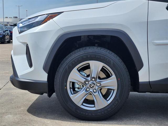 Photo of 2025 Ice Toyota RAV4 Hybrid