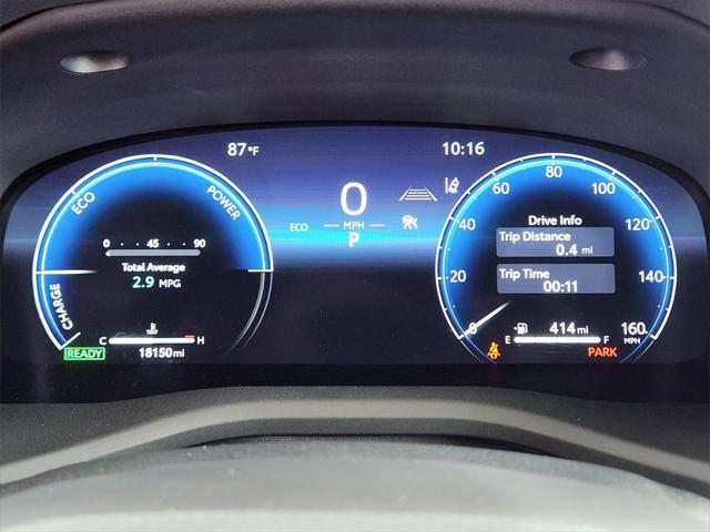 Photo of 2025 Pearl Toyota Camry