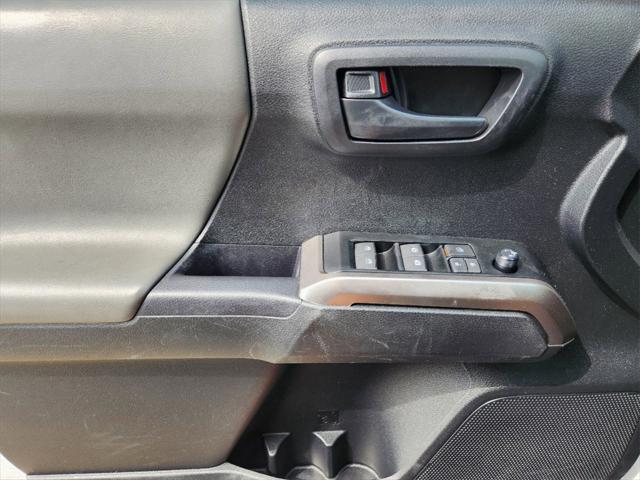 Photo of 2023 White Toyota Tacoma