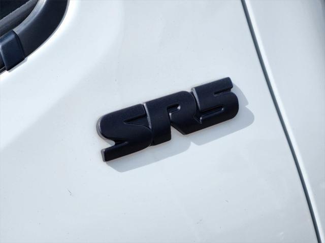 Photo of 2023 White Toyota Tacoma