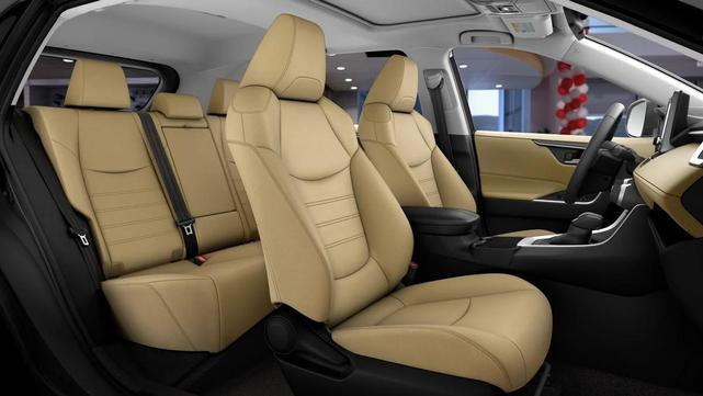 Photo of 2025 Wind Chill Pearl Toyota RAV4