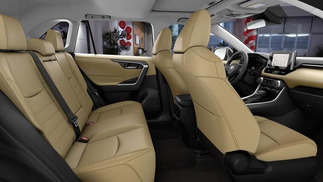 Photo of 2025 Wind Chill Pearl Toyota RAV4