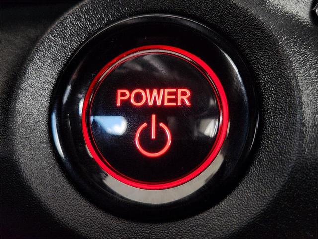 Photo of 2024 Platinum White Pearl Honda CR-V Hybrid