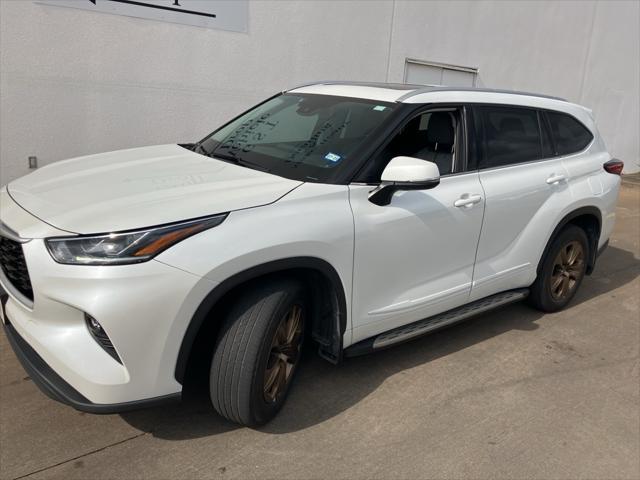 2022 Toyota Highlander Hybrid