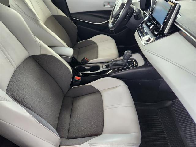Photo of 2019 Blue Flame Toyota Corolla