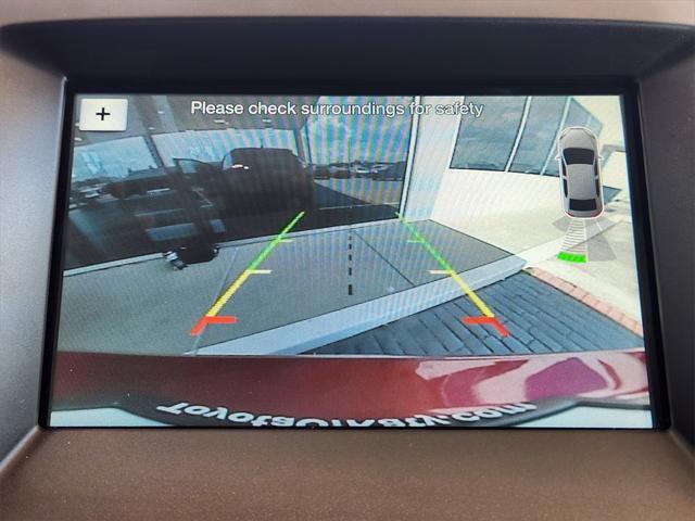 Photo of 2017 Ruby Red Metallic Ford Edge