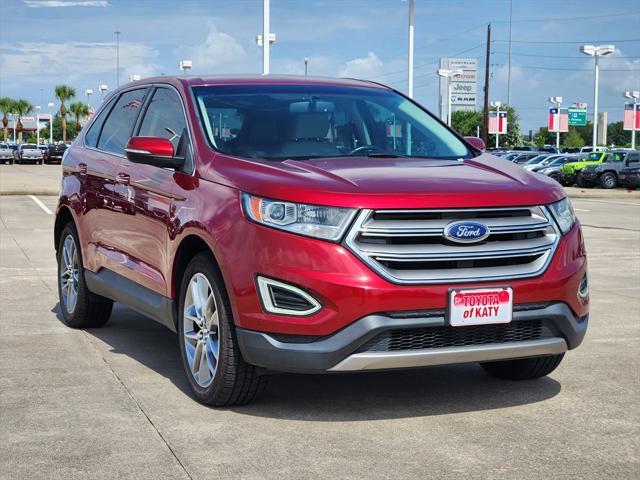 Photo of 2017 Ruby Red Metallic Ford Edge