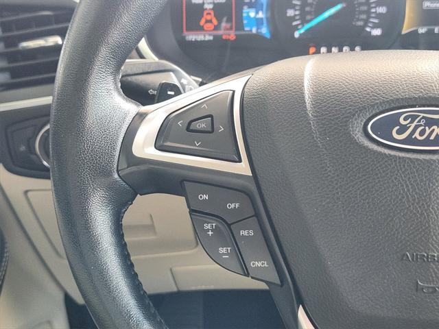Photo of 2017 Ruby Red Metallic Ford Edge