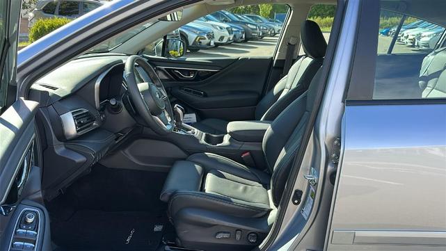 Photo of 2025 Ice Silver Metallic Subaru Legacy