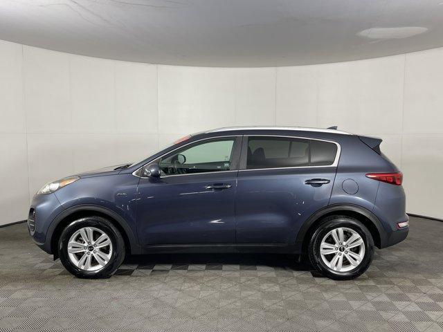 Photo of 2018 Pacific Blue Kia Sportage
