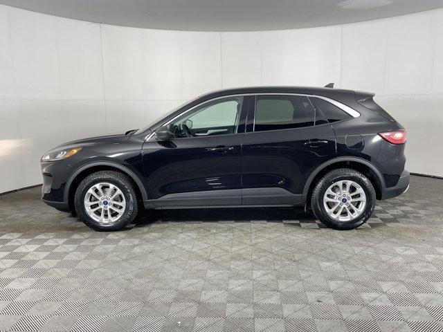 Photo of 2022 Agate Black Metallic Ford Escape