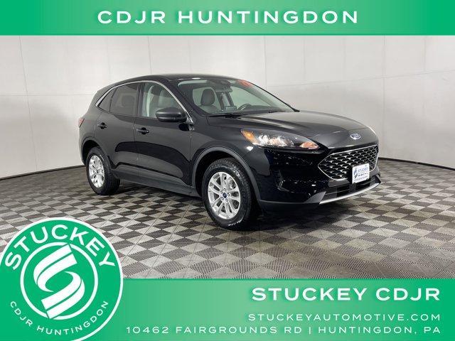 Photo of 2022 Agate Black Metallic Ford Escape