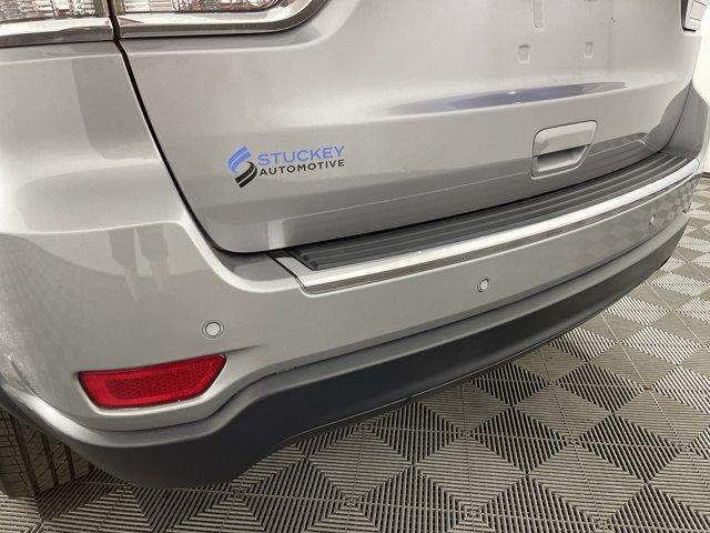 Photo of 2018 Billet Silver Metallic Clearcoat Jeep Grand Cherokee