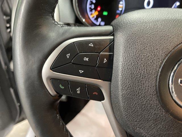 Photo of 2018 Billet Silver Metallic Clearcoat Jeep Grand Cherokee