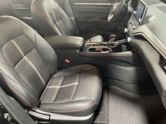 Photo of 2025 Super Black Nissan Altima