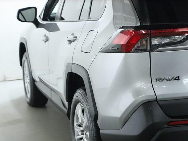Photo of 2019 Silver Sky Metallic Toyota RAV4