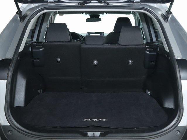 Photo of 2019 Silver Sky Metallic Toyota RAV4