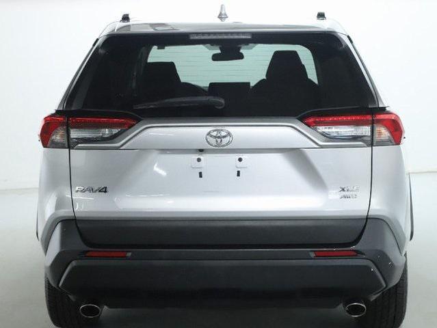 Photo of 2019 Silver Sky Metallic Toyota RAV4