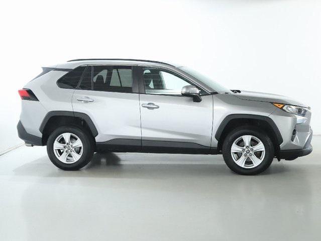Photo of 2019 Silver Sky Metallic Toyota RAV4