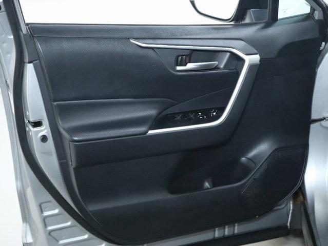 Photo of 2019 Silver Sky Metallic Toyota RAV4