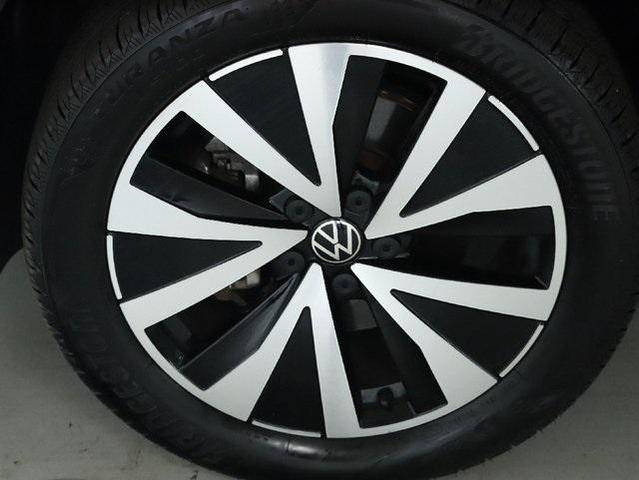 Photo of 2023 Blue Volkswagen Taos
