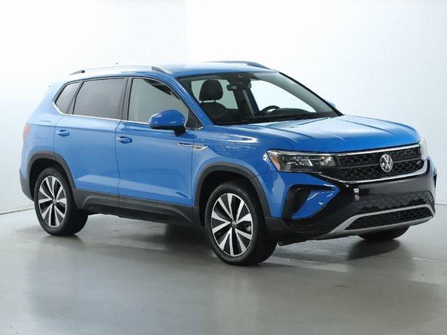 Photo of 2023 Blue Volkswagen Taos