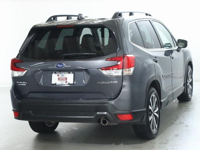 Photo of 2022 Magnetite Gray Metallic Subaru Forester