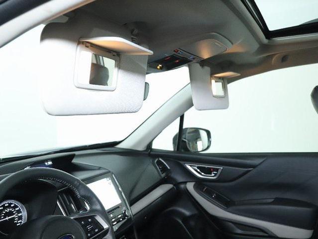 Photo of 2022 Magnetite Gray Metallic Subaru Forester
