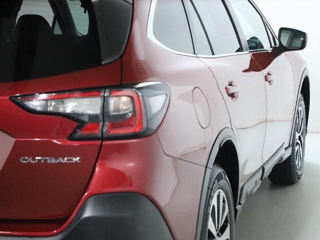 Photo of 2022 Crimson Red Pearl Subaru Outback