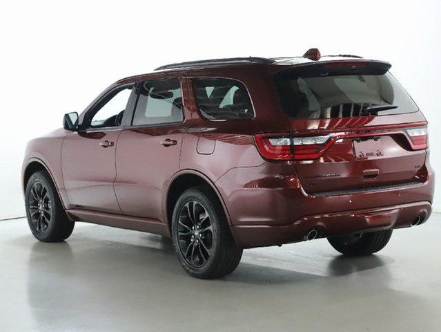 Photo of 2022 Octane Red Pearlcoat Dodge Durango
