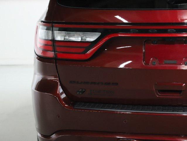 Photo of 2022 Octane Red Pearlcoat Dodge Durango