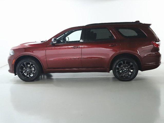 Photo of 2022 Octane Red Pearlcoat Dodge Durango