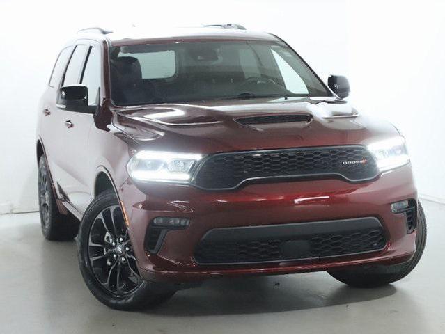 Photo of 2022 Octane Red Pearlcoat Dodge Durango