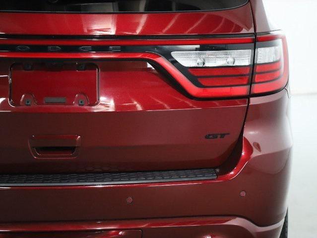 Photo of 2022 Octane Red Pearlcoat Dodge Durango