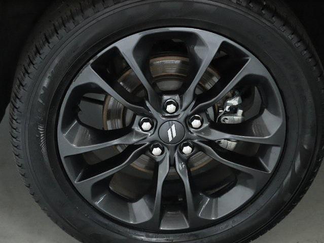 Photo of 2022 Octane Red Pearlcoat Dodge Durango