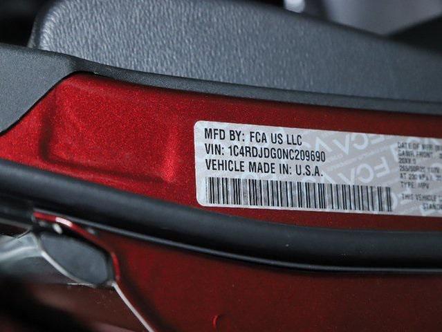 Photo of 2022 Octane Red Pearlcoat Dodge Durango