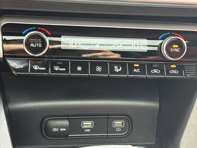 Photo of 2021 Wolf Gray Kia K5