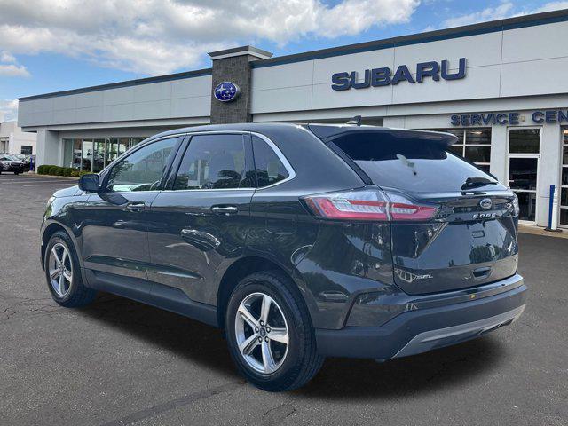Photo of 2022 Forged Green Metallic Ford Edge
