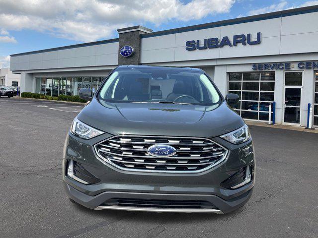 Photo of 2022 Forged Green Metallic Ford Edge